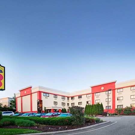 Super 8 By Wyndham Mahwah Hotel Exterior foto